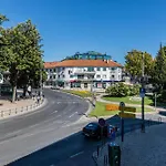 Lovely Two Bedroom Cascais Center
